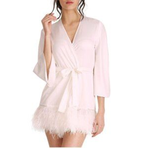 NWOT Rya Collection Swan Feather-Trim Robe